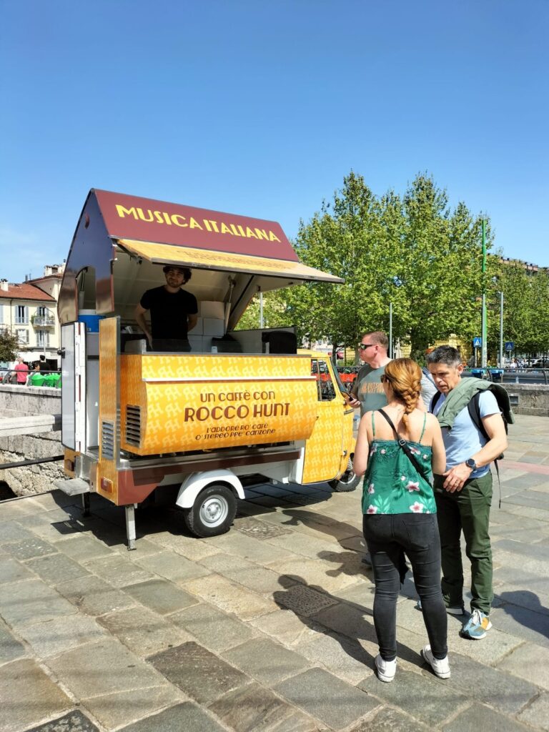 rocco hunt ape conchiglia evento