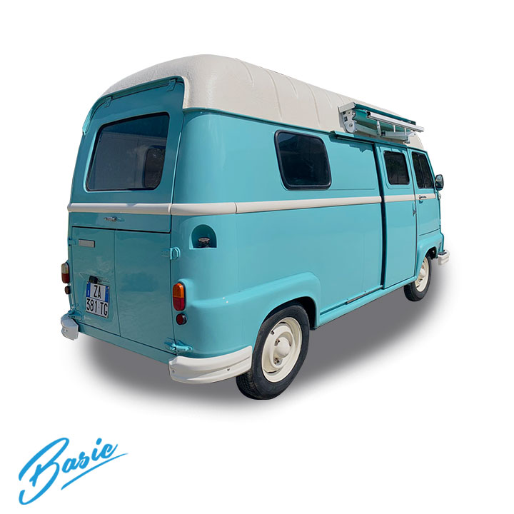 TRE-QUARTI-RETRO-LATERALE-PASS